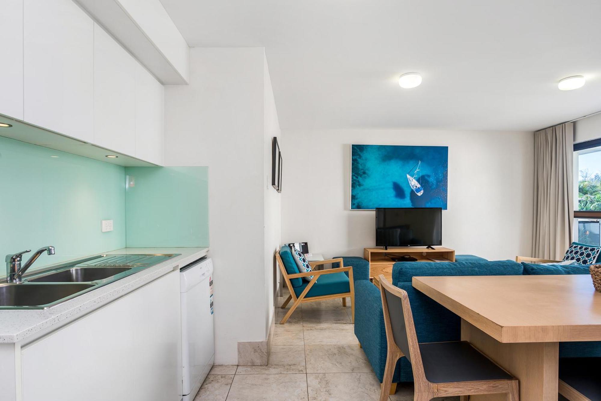 Bayview Beachfront Apartments, In Town Right On The Beach Byron Bay Dış mekan fotoğraf